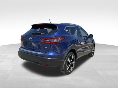 Used 2020 Nissan Rogue Sport SL FWD image 3