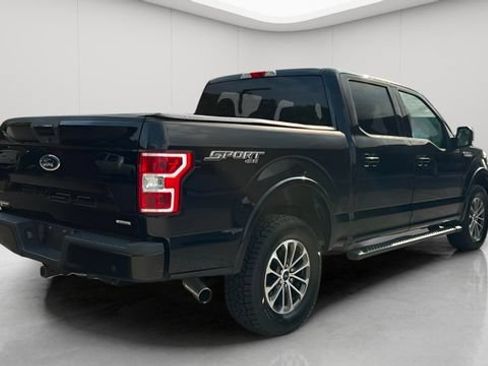 Used 2018 Ford F150 XLT w/ Equipment Group 302A Luxury AWD/4WD image 4