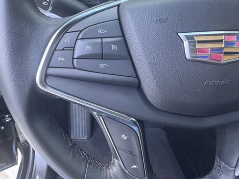 Used 2023 Cadillac XT5 Luxury image 22