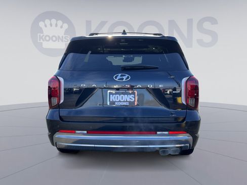 Used 2024 Hyundai Palisade Calligraphy image 5