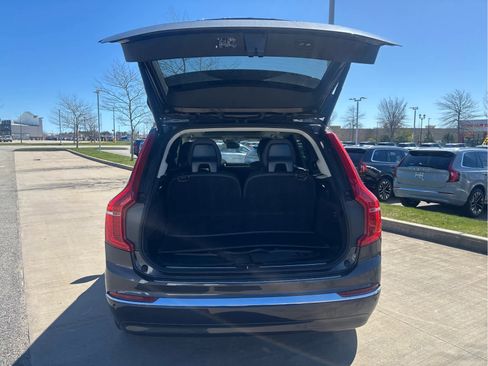Used 2024 Volvo XC90 B6 Plus w/ Protection Package Premier AWD/4WD image 6