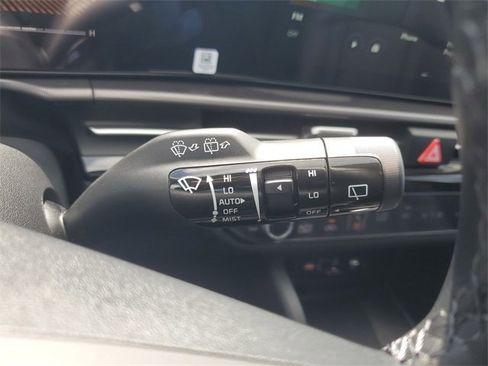 New 2026 Kia Sportage EX w/ EX Panorama Roof Package image 38