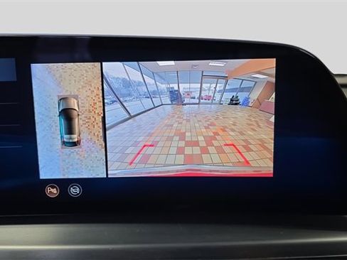 Used 2025 Cadillac Lyriq Luxury w/ LPO, Floor Liner Package image 23