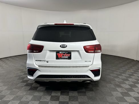 Used 2019 Kia Sorento SX w/ SX Touring Package image 17