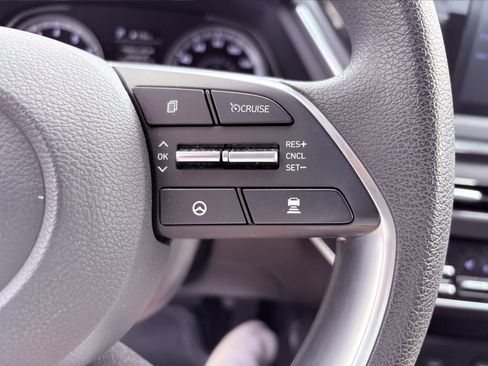 Used 2022 Hyundai Sonata SEL image 13