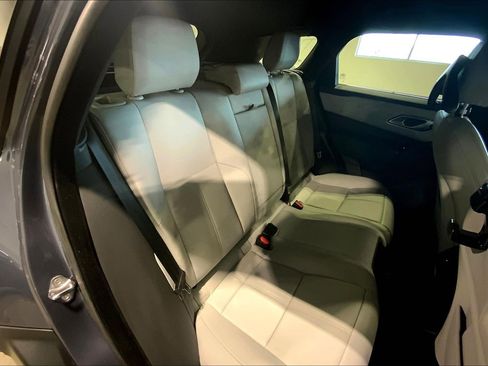 Used 2026 Land Rover Range Rover Velar Dynamic SE image 19