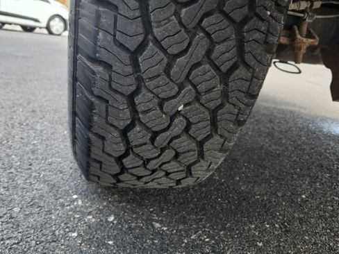 Used 2011 Ford F250 XL w/ XL Value Pkg image 27