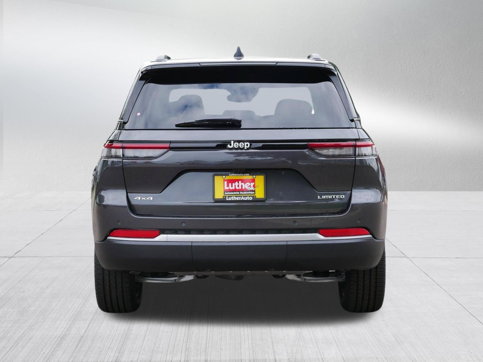 New 2026 Jeep Grand Cherokee Limited AWD/4WD image 6