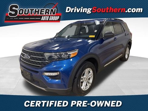 Certified 2022 Ford Explorer XLT w/ Equipment Group 202A image 1