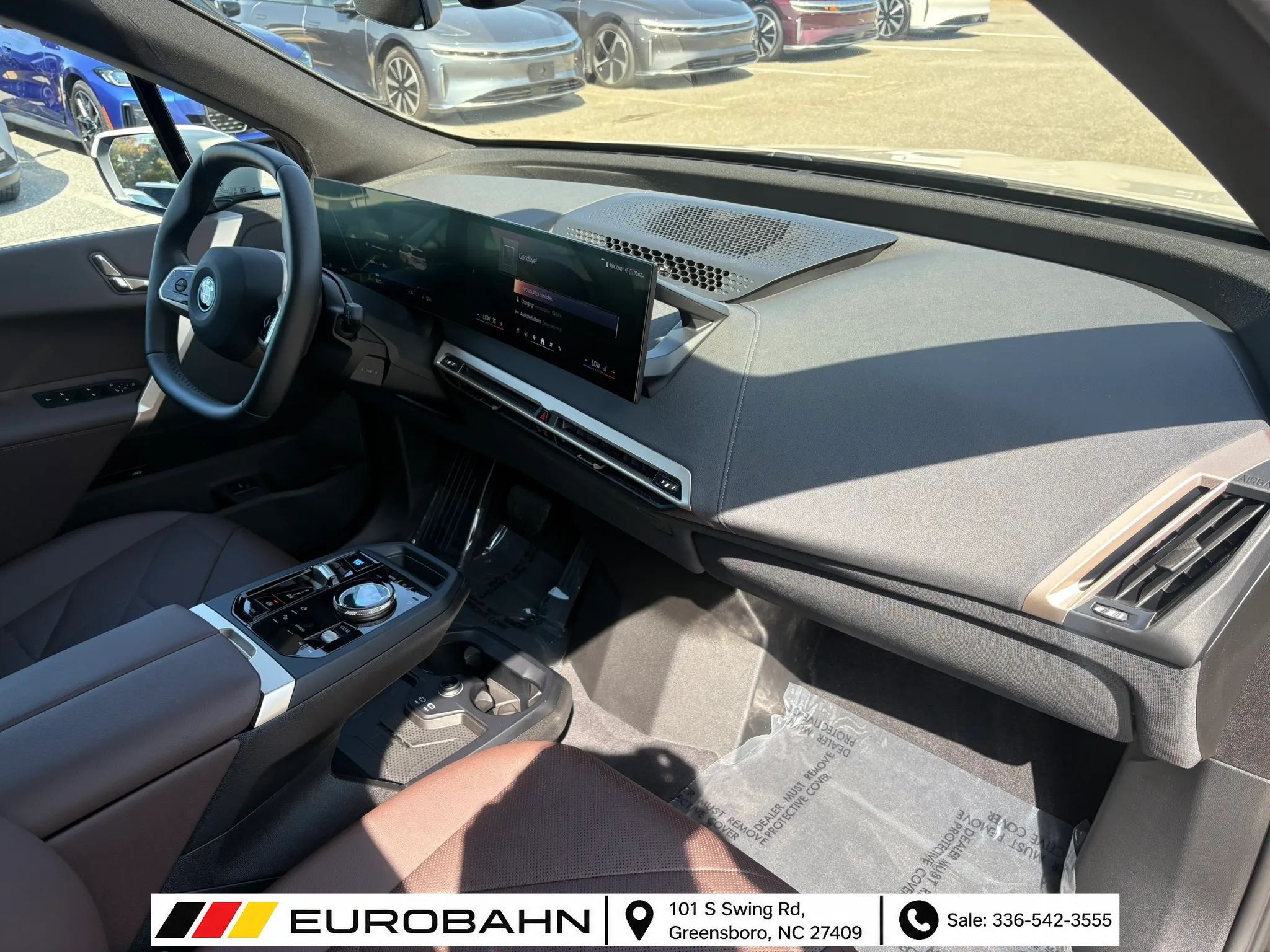 Used 2024 BMW iX xDrive50 AWD/4WD image 16