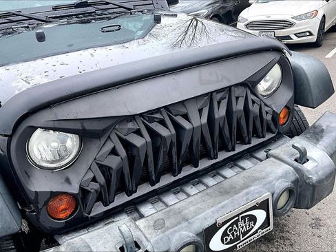 Used 2009 Jeep Wrangler Unlimited Rubicon w/ Trailer Tow Group AWD/4WD image 23