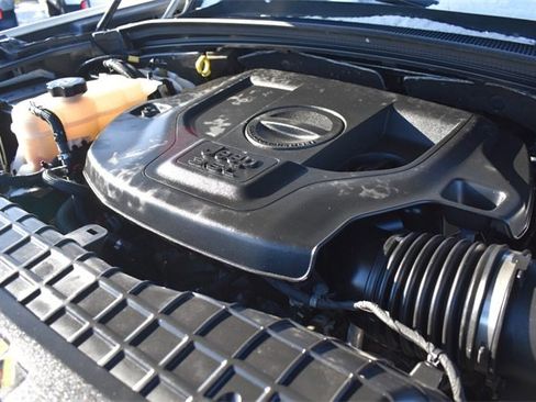 Used 2021 Jeep Grand Cherokee L Summit w/ Luxury Tech Group V image 46