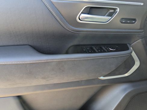 Used 2025 INFINITI QX80 Sensory w/ Exterior Package image 14