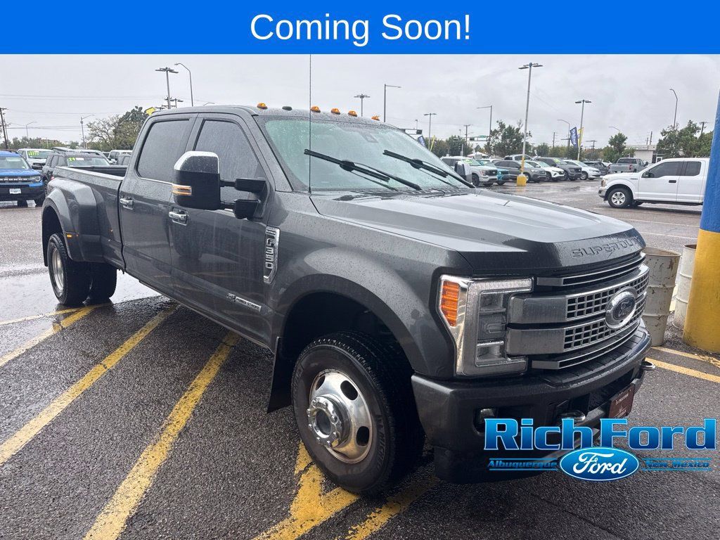 Used 2018 Ford F350 Platinum w/ Platinum Ultimate Package AWD/4WD image 1