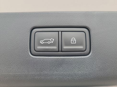 New 2026 Hyundai Ioniq 9 Calligraphy image 10