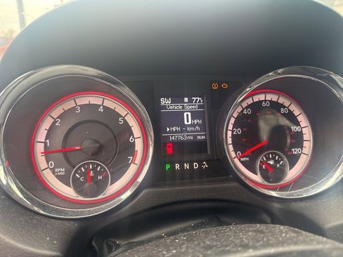 Used 2013 Dodge Grand Caravan SXT w/ Rear Park Assist Pkg image 5