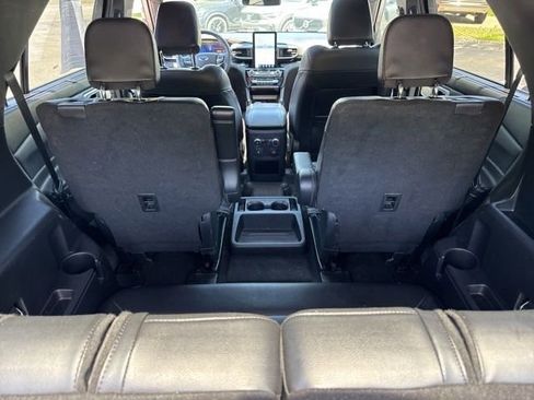 Used 2021 Ford Explorer ST w/ Equipment Group 401A AWD/4WD image 18