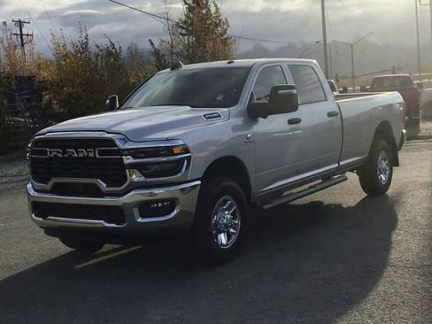 New 2026 RAM 2500 Tradesman image 4