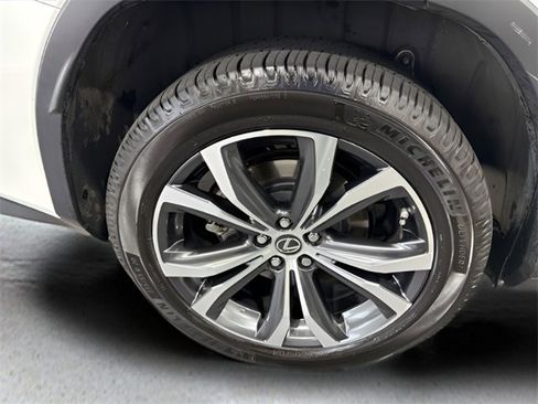 Used 2022 Lexus RX 350L FWD w/ Premium Package image 43