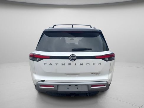 Used 2022 Nissan Pathfinder Platinum w/ Cargo Package image 12