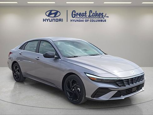 New 2026 Hyundai Elantra SEL Sport Premium FWD image 7