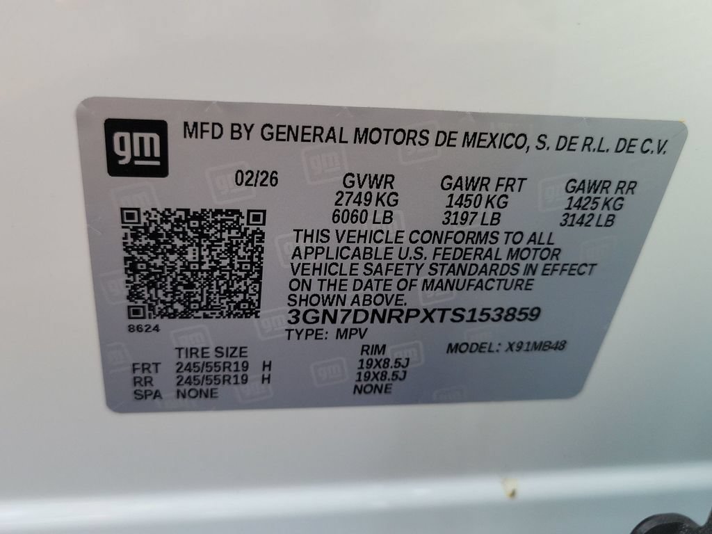 Used 2026 Chevrolet Equinox EV LT FWD image 32