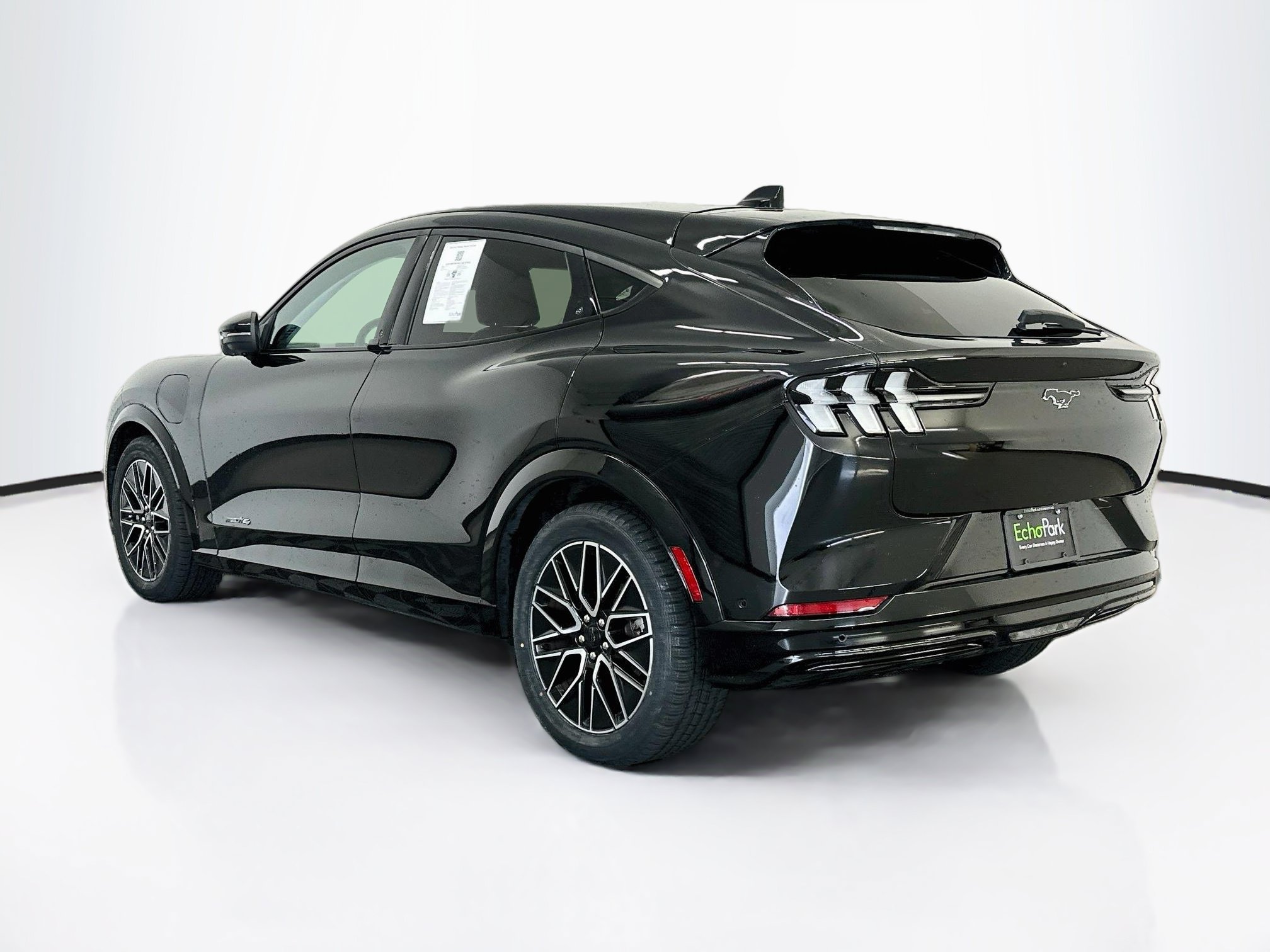 Used 2024 Ford Mustang Mach-E Premium AWD/4WD image 5