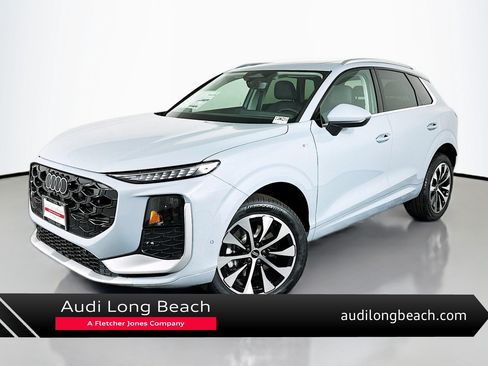 New 2026 Audi Q3 quattro 2.0T AWD/4WD image 1