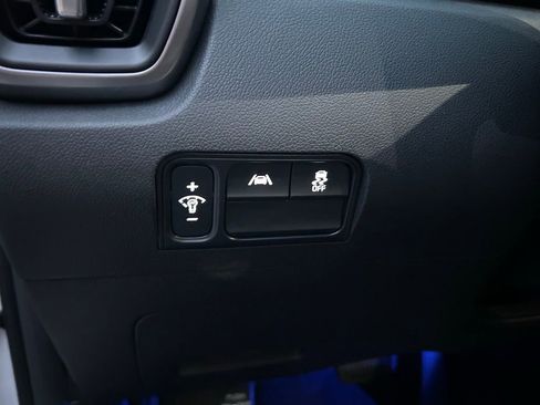 Used 2023 Kia Sorento S w/ Panoramic Sunroof Package image 18