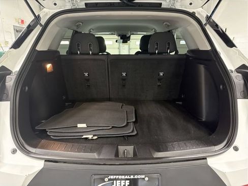 Certified 2025 Chevrolet TrailBlazer LT AWD/4WD image 15