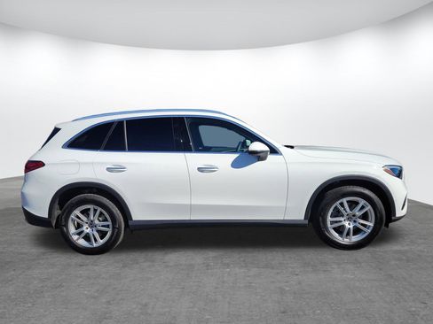 Used 2025 Mercedes-Benz GLC 300 image 25