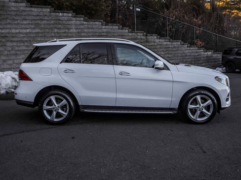 Used 2017 Mercedes-Benz GLE 350 4MATIC image 4
