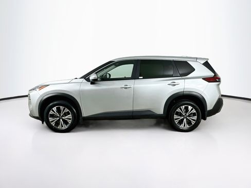 Used 2023 Nissan Rogue SV FWD image 4