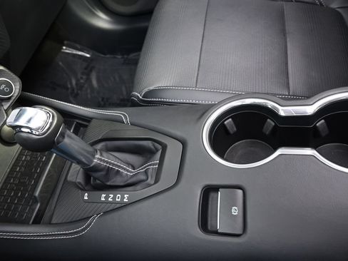 Used 2024 Ford Mustang GT Premium RWD image 36