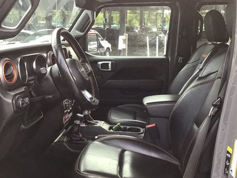 Used 2022 Jeep Gladiator Mojave w/ LED Lighting Group AWD/4WD image 6