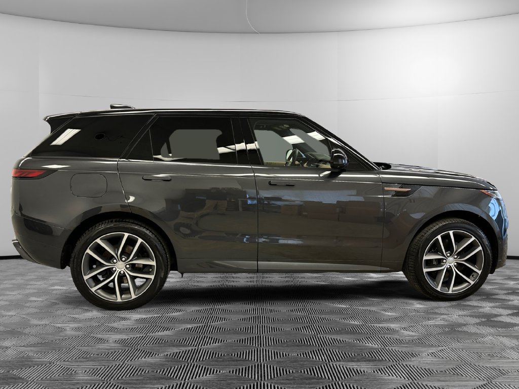 Used 2023 Land Rover Range Rover Sport SE Dynamic AWD/4WD image 6