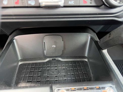 Used 2024 Ford Bronco Raptor AWD/4WD image 21