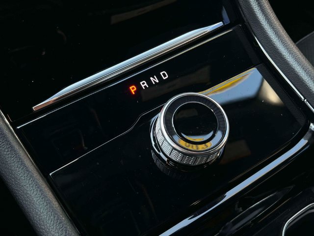 Used 2023 Jeep Grand Cherokee L Laredo AWD/4WD image 12