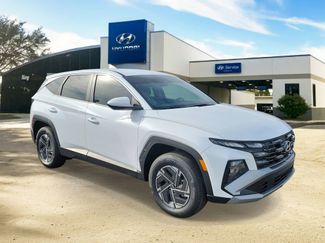 New 2026 Hyundai Tucson Blue SE w/ Tow & Go Package video 1