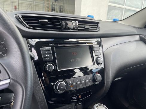 Used 2021 Nissan Rogue Sport S AWD/4WD image 14
