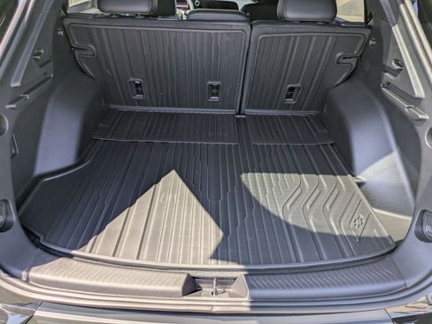 Used 2026 Chevrolet Equinox EV LT image 26