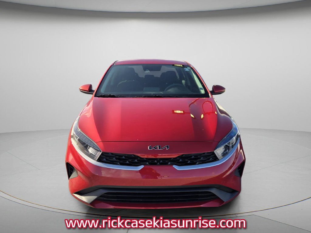 Used 2024 Kia Forte LXS FWD image 3