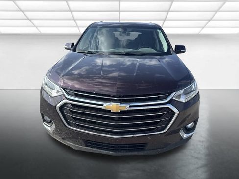Used 2018 Chevrolet Traverse LT FWD image 2