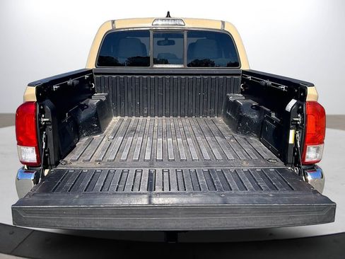 Used 2017 Toyota Tacoma SR5 w/ Tow Package image 24