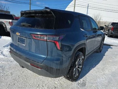 Used 2026 Chevrolet Equinox LT w/ Convenience Package II image 4