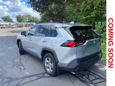 Used 2024 Toyota RAV4 XLE w/ Convenience Package AWD/4WD image 7