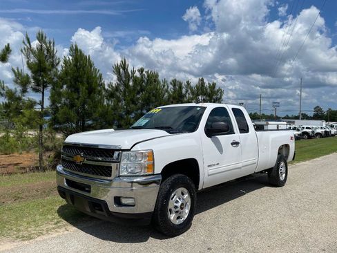 Used 2013 Chevrolet Silverado 2500 LT w/ Interior Plus Package AWD/4WD image 1