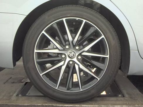 Used 2023 Toyota Camry SE w/ Convenience Package image 12