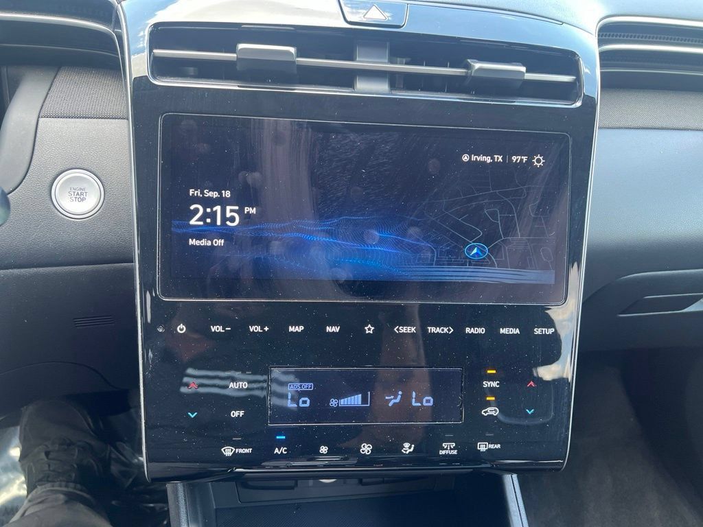Used 2024 Hyundai Tucson Limited FWD image 3