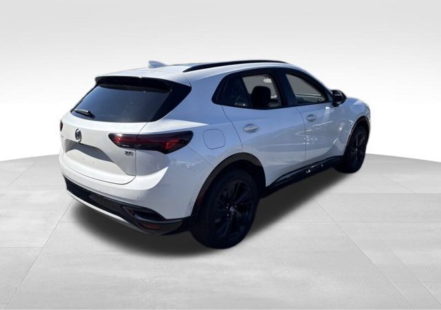 Used 2023 Buick Envision Essence w/ Technology Package I AWD/4WD image 2